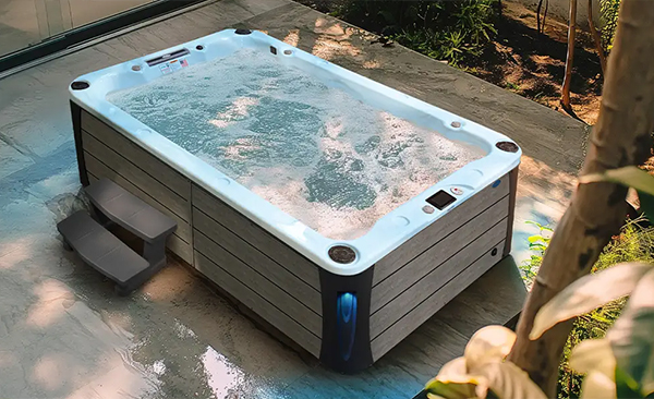 Deck Series Findlay hot tubs for sale